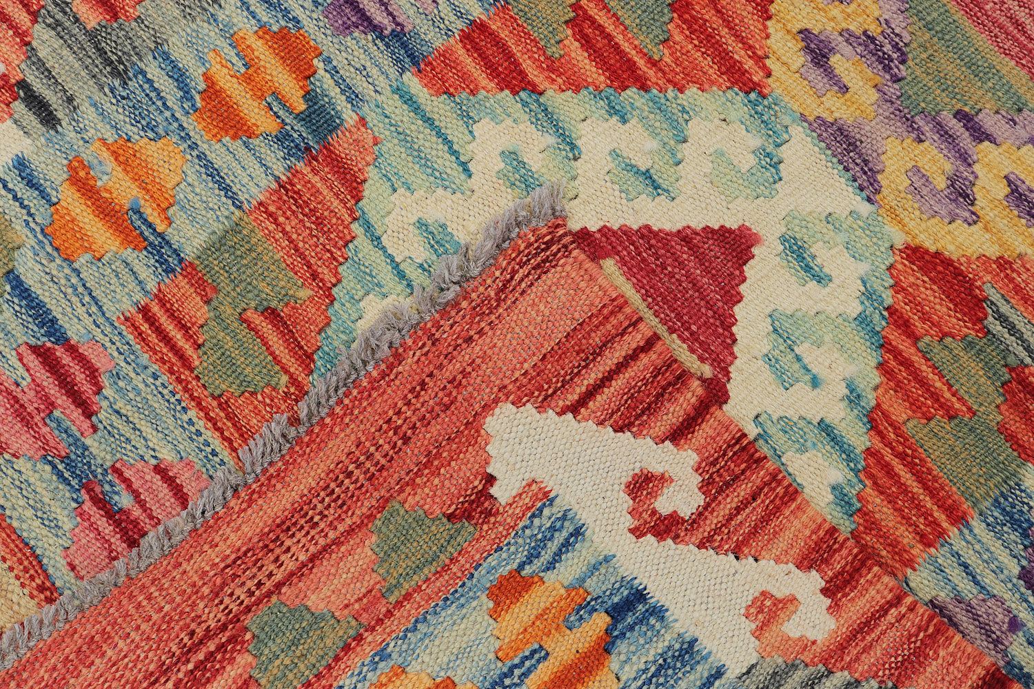 VEGGIE DYE KILIMS
