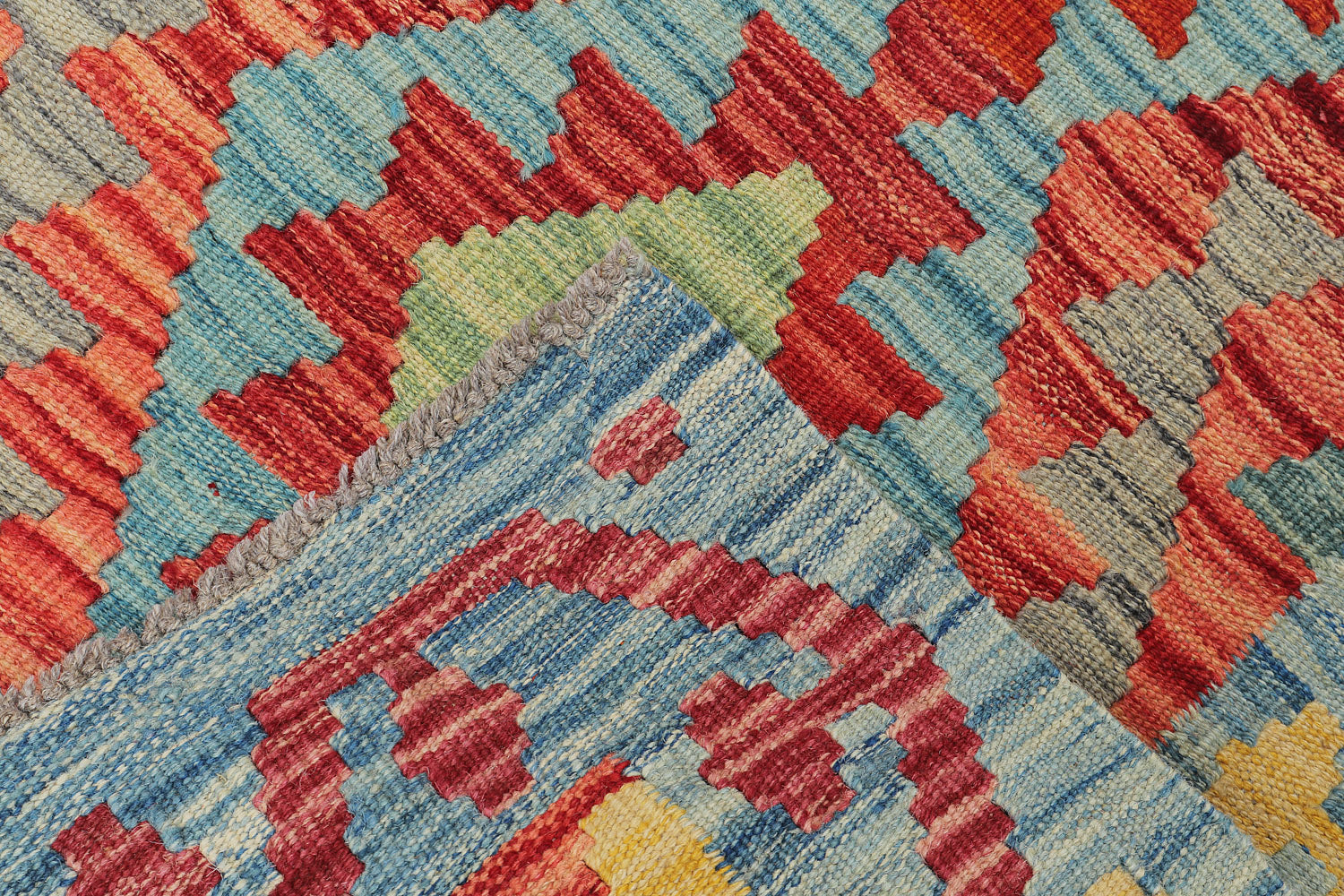 VEGGIE DYE KILIMS