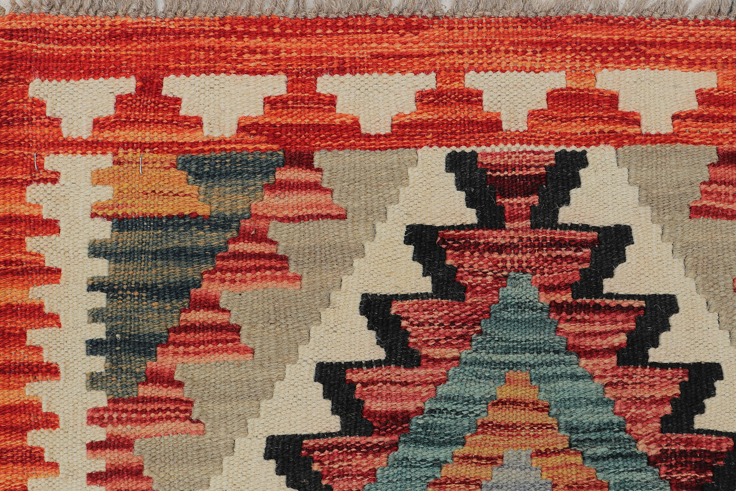 VEGGIE DYE KILIMS