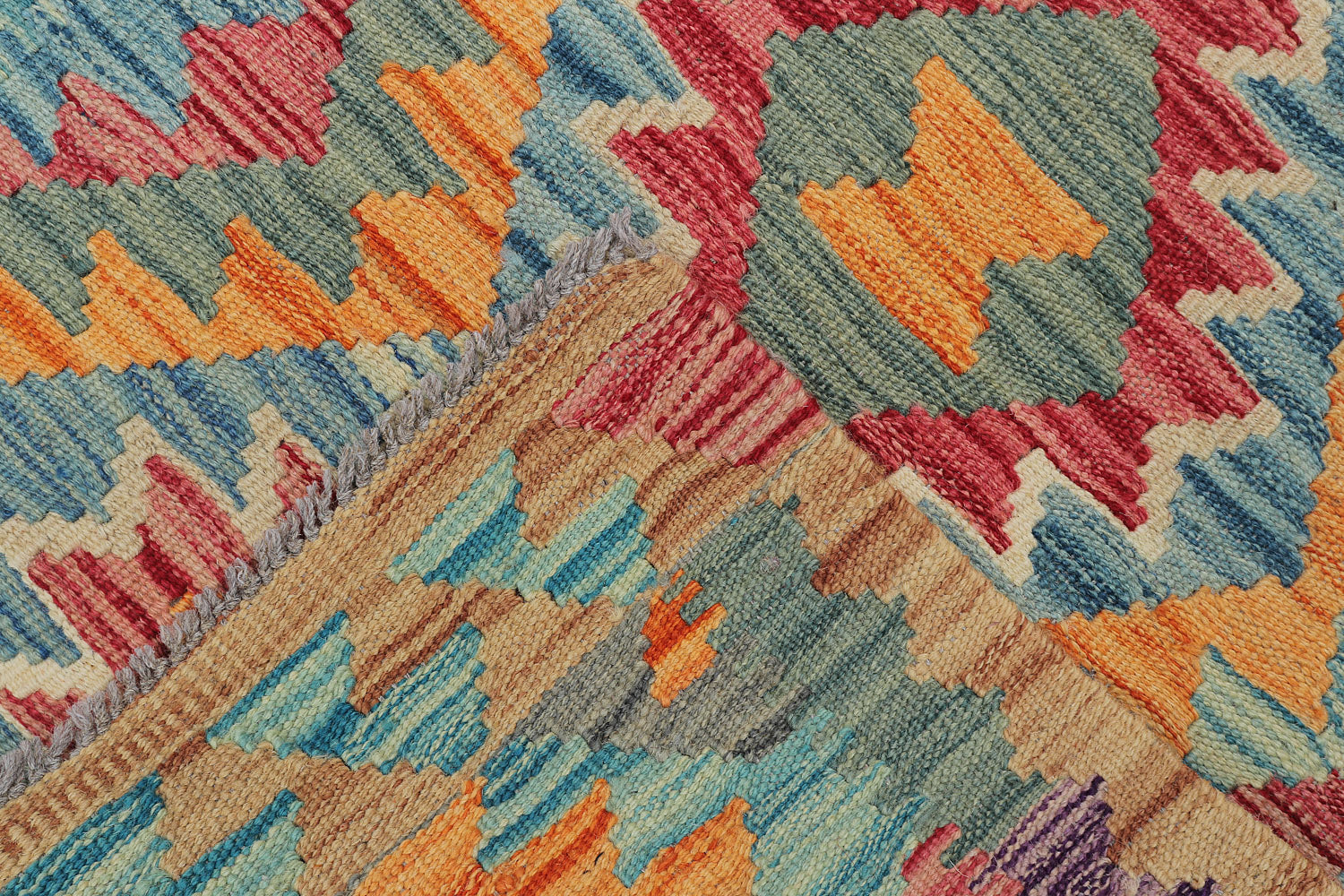 VEGGIE DYE KILIMS