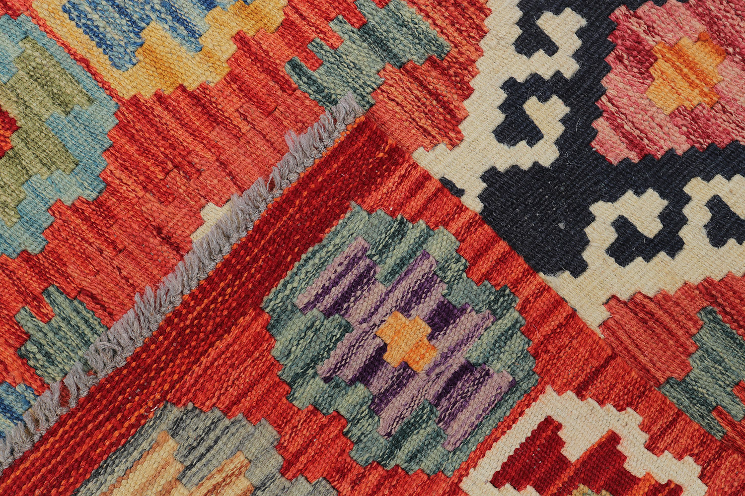 VEGGIE DYE KILIMS