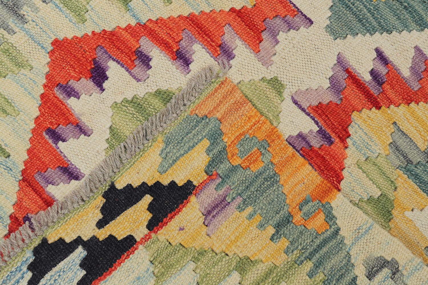 VEGGIE DYE KILIMS