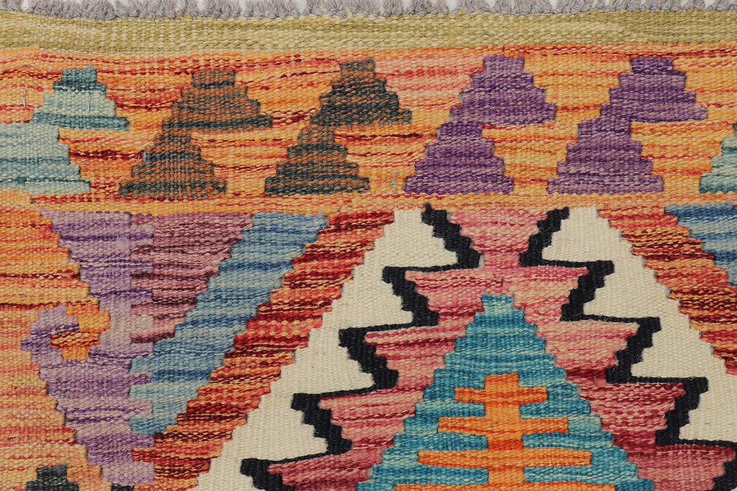 VEGGIE DYE KILIMS