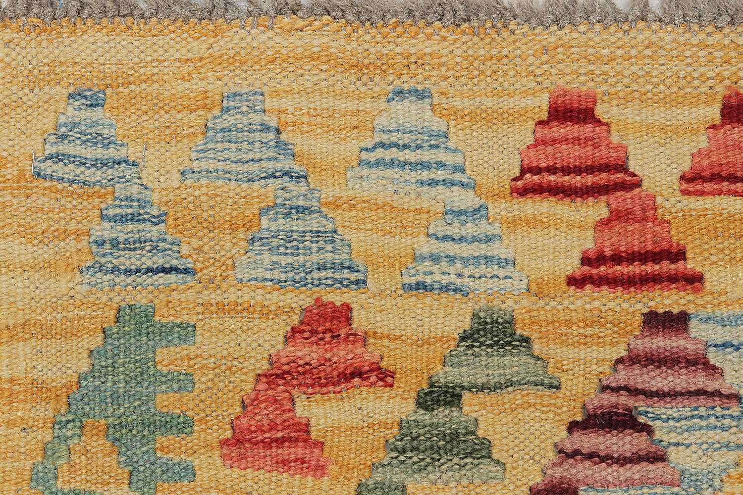 VEGGIE DYE KILIMS