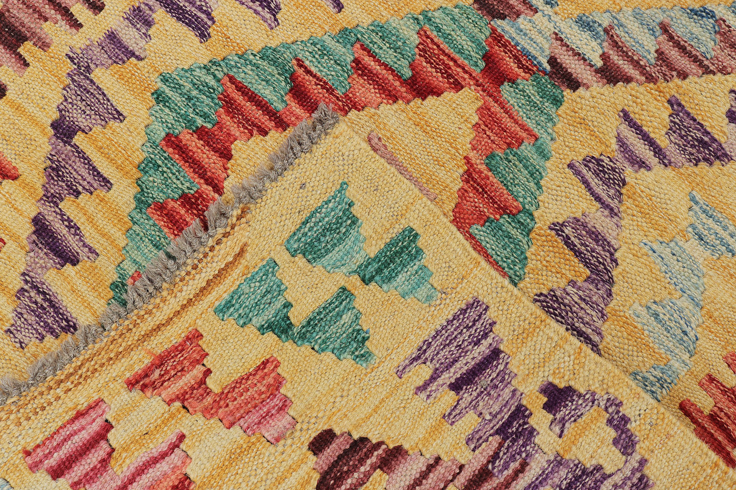 VEGGIE DYE KILIMS