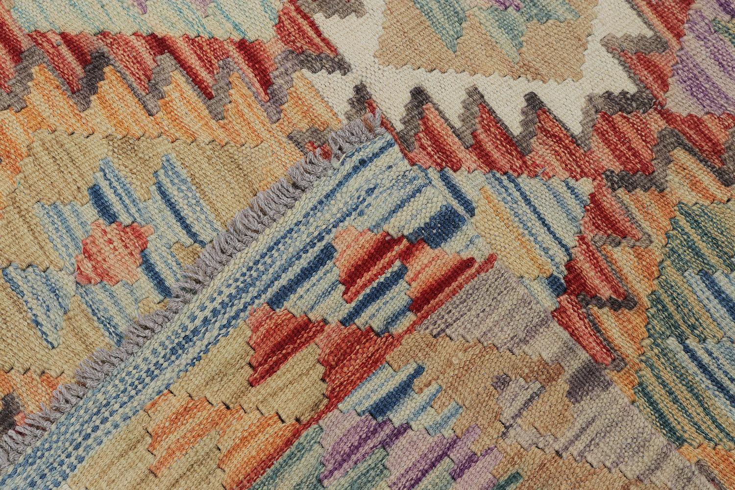 2' 6" x 4' Multi Handmade Veggie Dye Kilim Rug Rectangular