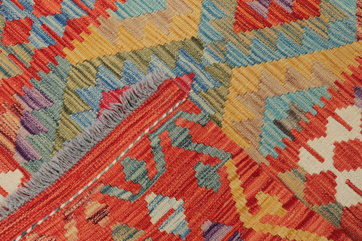 VEGGIE DYE KILIMS