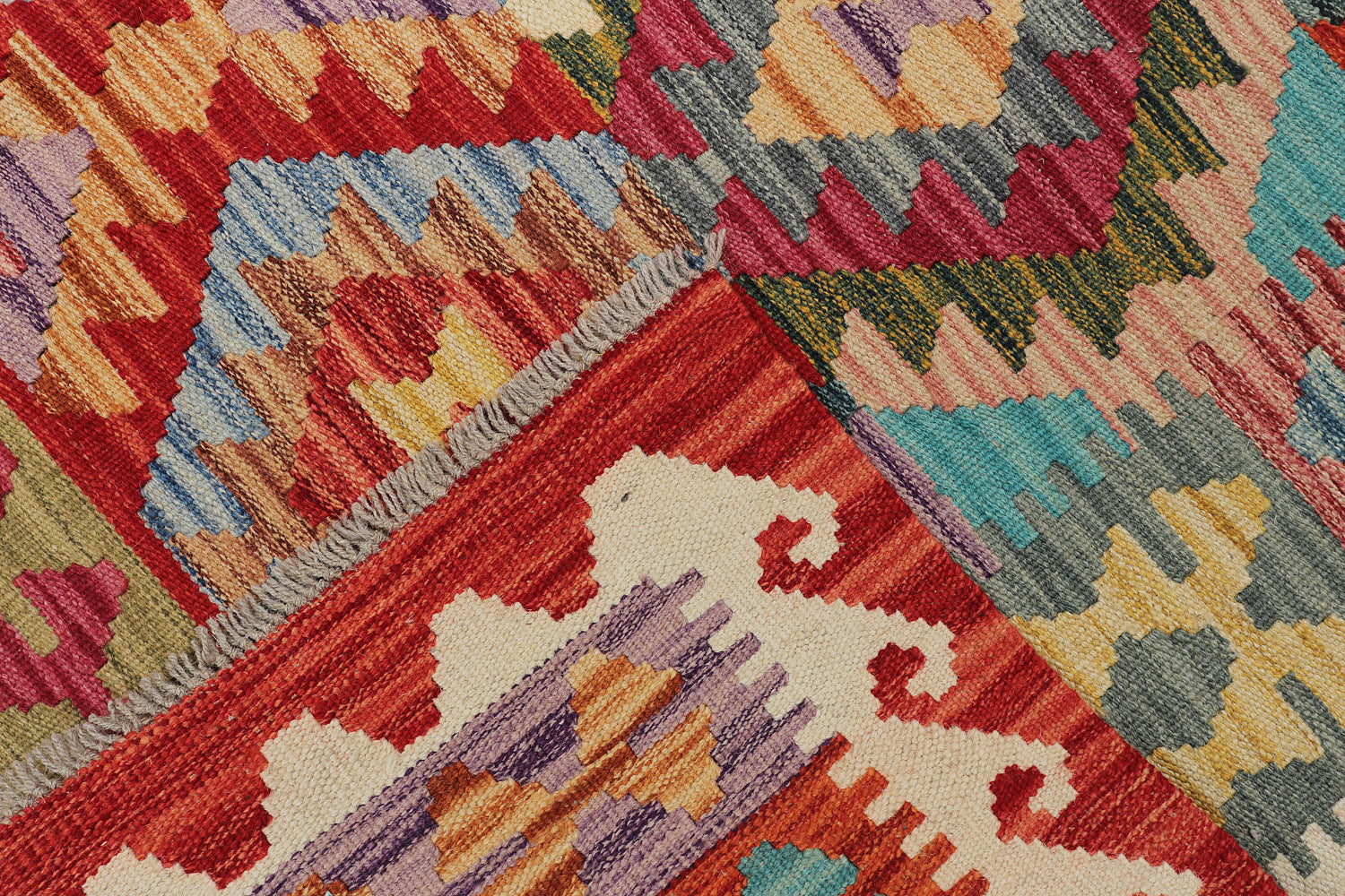 VEGGIE DYE KILIMS