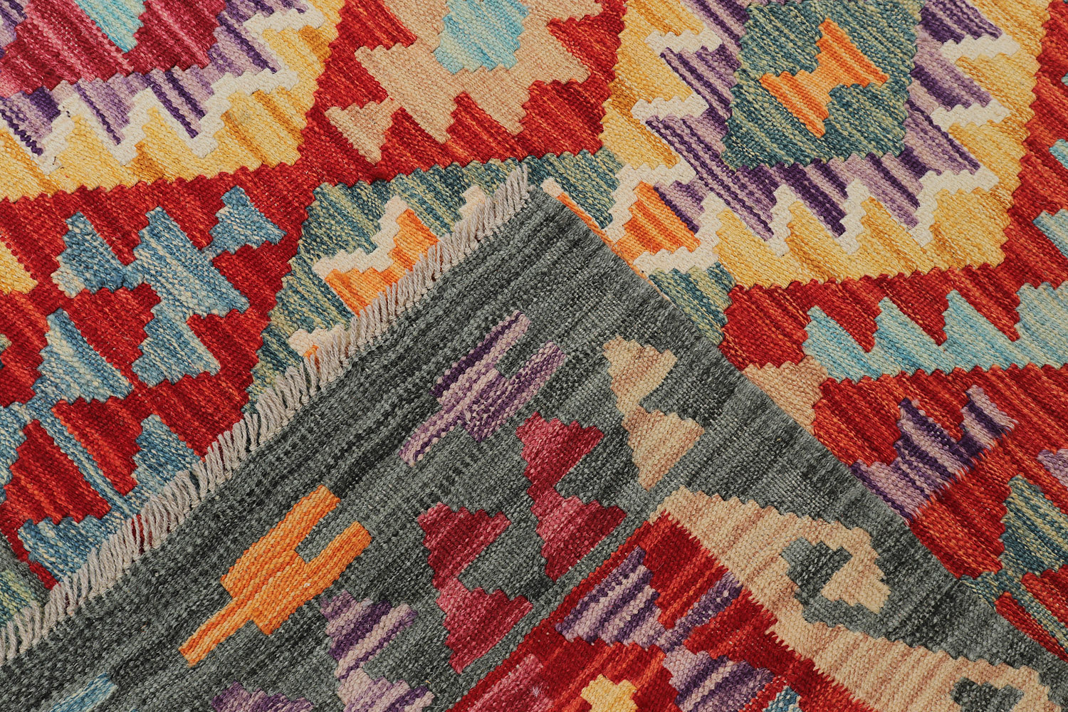 VEGGIE DYE KILIMS