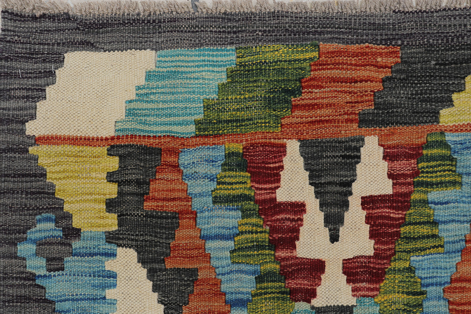 4' x 6' Multi Handmade Veggie Dye Kilim Rug Rectangular