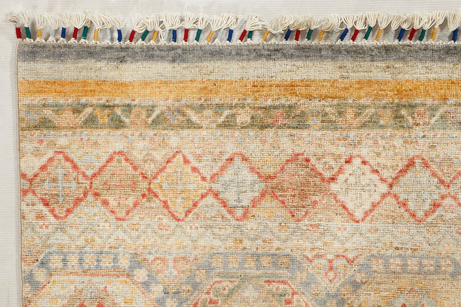 Khurjeen Persian Hand Knotted Wool Rug Multicolor 5'6" x 8'