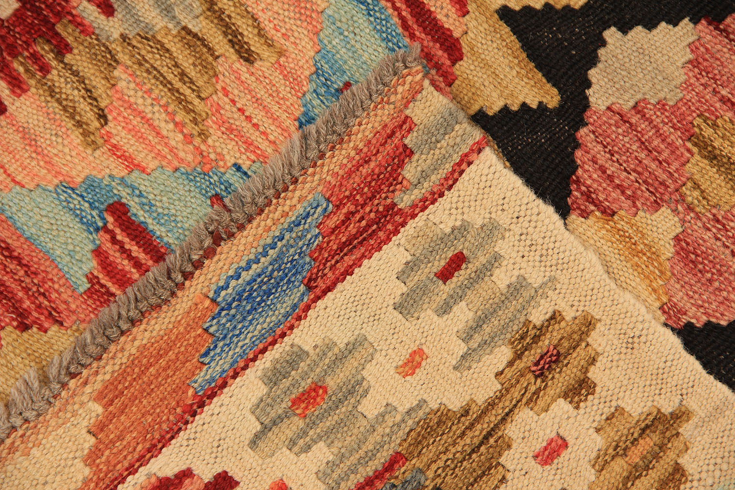 2' 6" x 4' Multy Handmade Veggie Dye Kilim Rug Rectangular