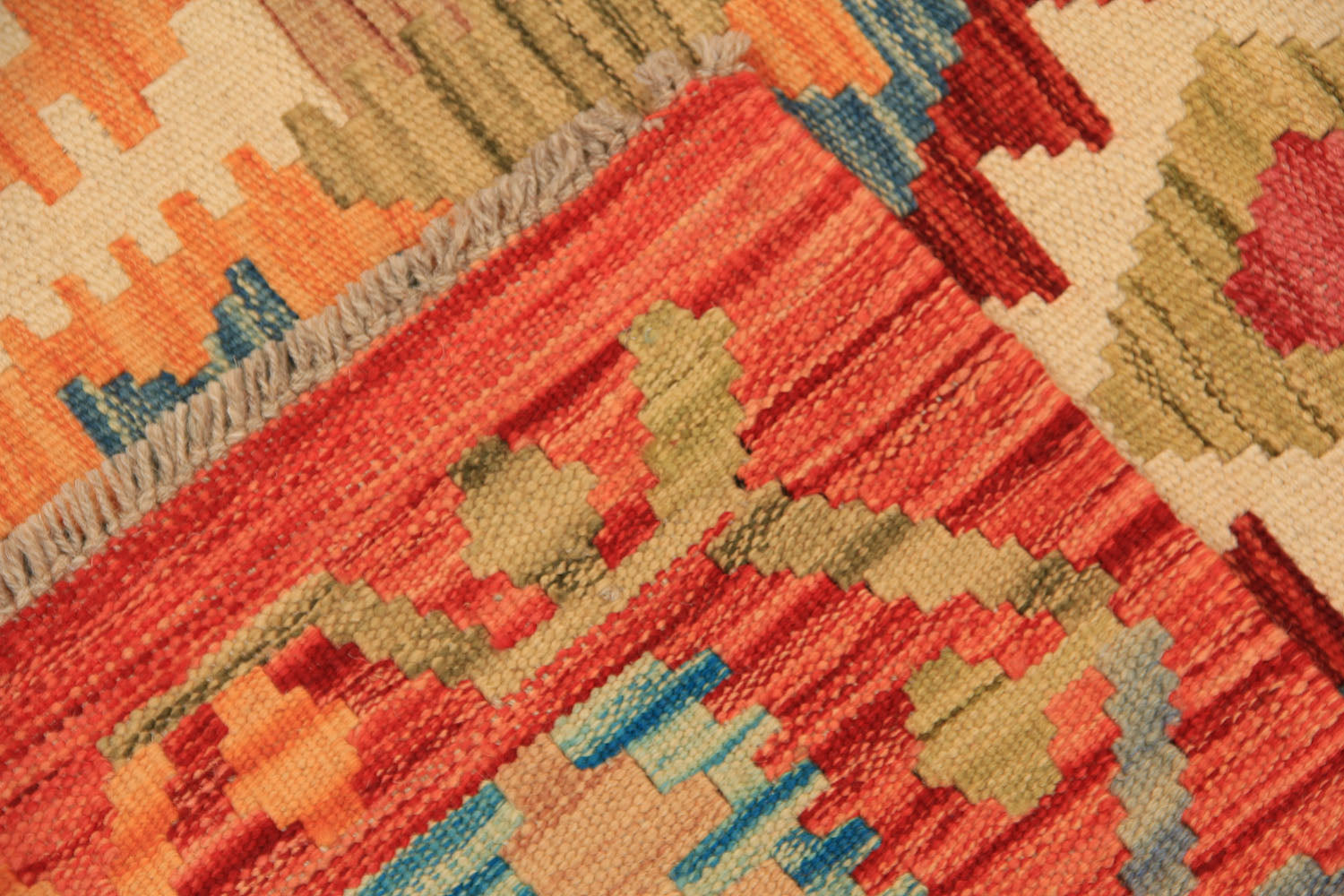 VEGGIE DYE KILIMS