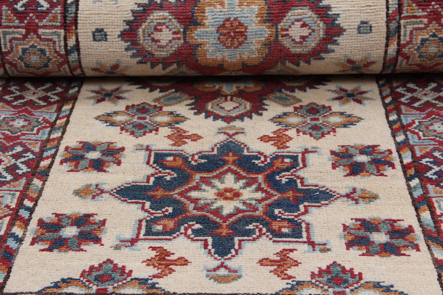2' 6" x 6' Ivory Handmade KAZAK Rug Runner
