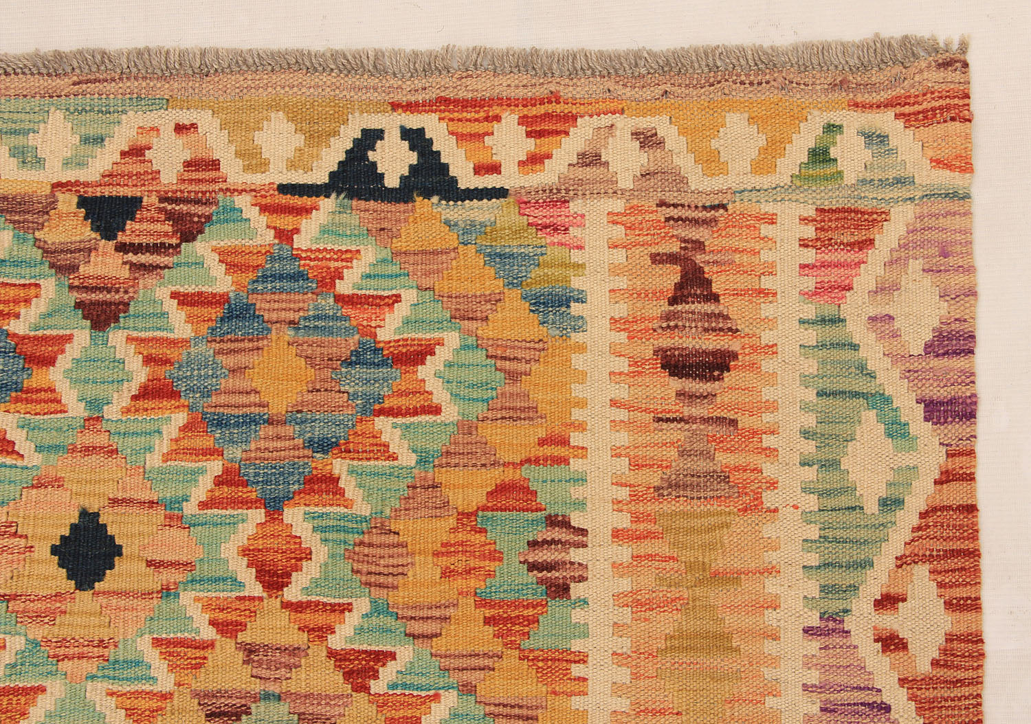 VEGGIE DYE KILIMS