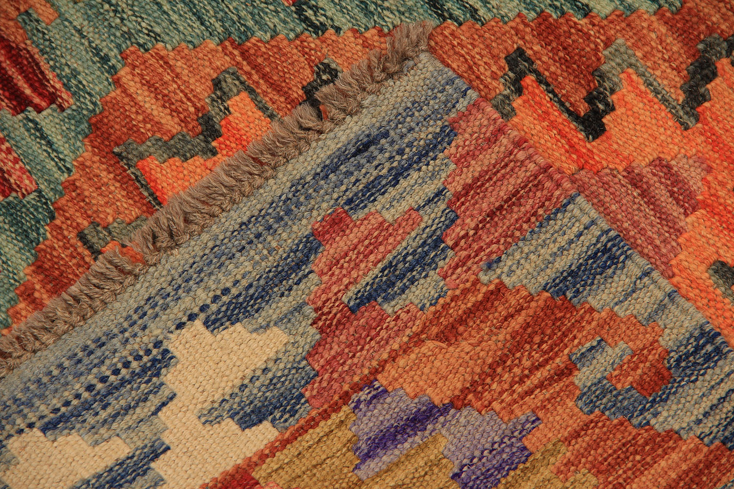 VEGGIE DYE KILIMS
