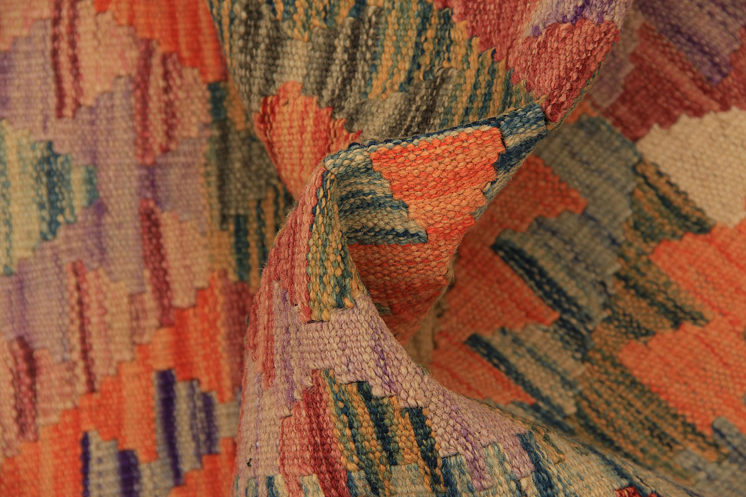 VEGGIE DYE KILIMS