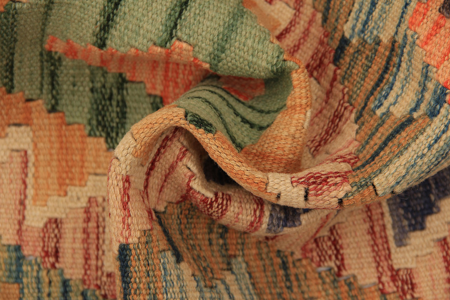 VEGGIE DYE KILIMS