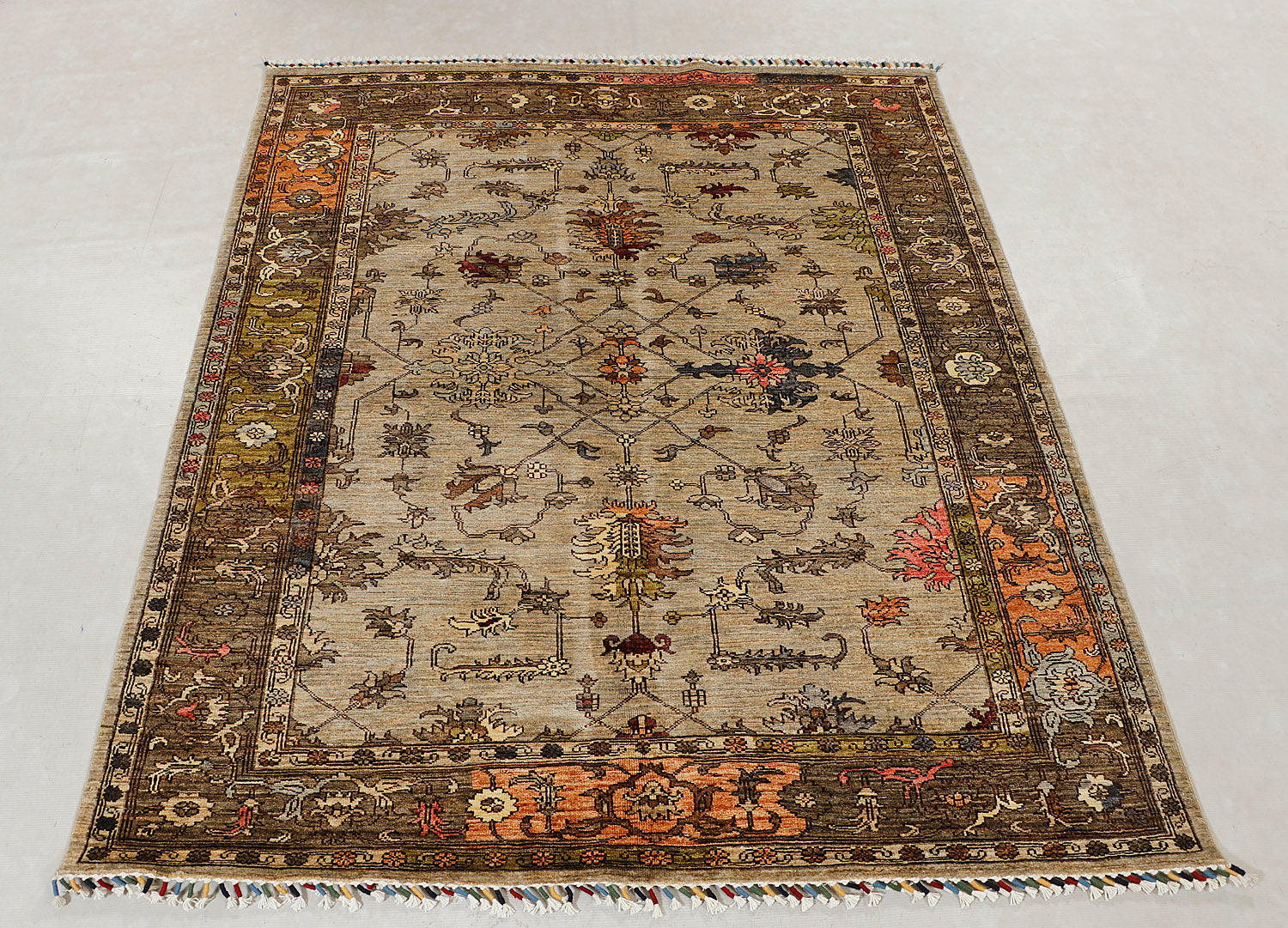 Sultani Persian Hand Knotted Wool Rug Daar Cheeni