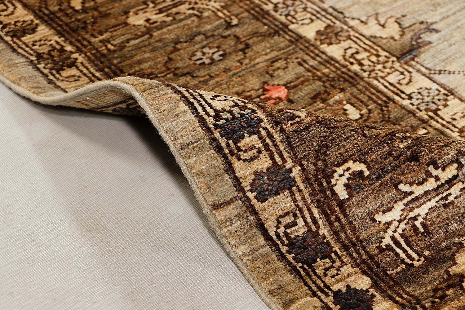Sultani Persian Hand Knotted Wool Rug Daar Cheeni
