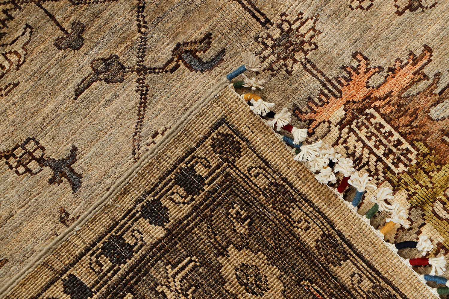 Sultani Persian Hand Knotted Wool Rug Daar Cheeni