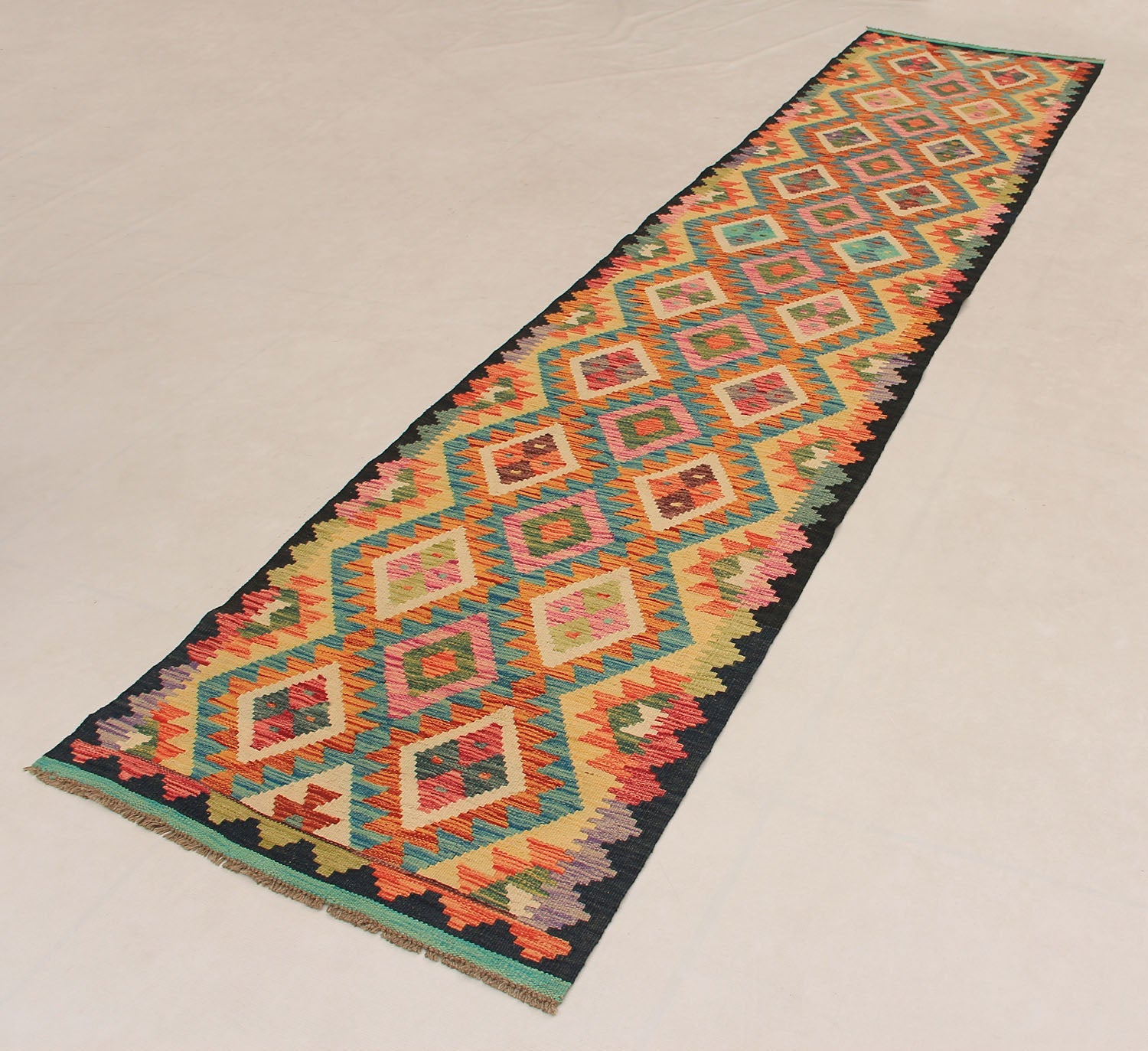 VEGGIE DYE KILIMS