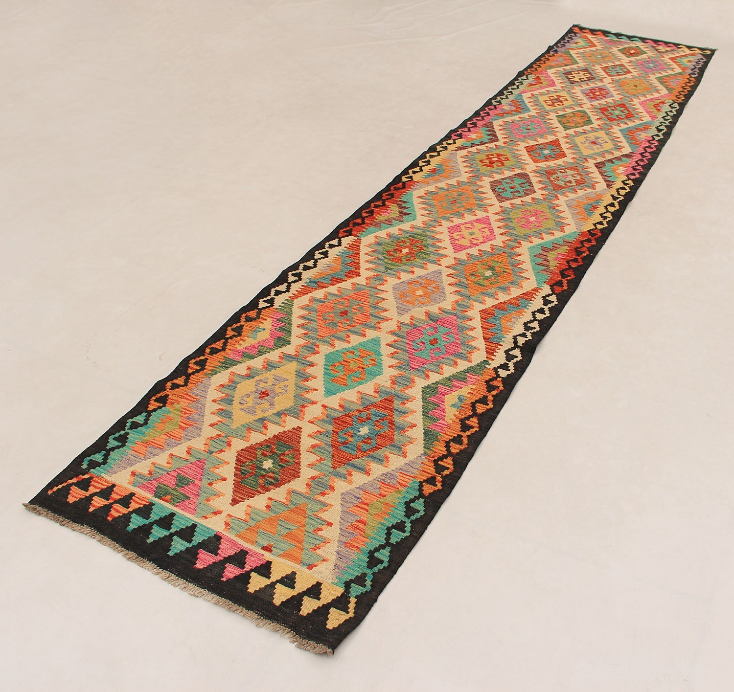 VEGGIE DYE KILIMS