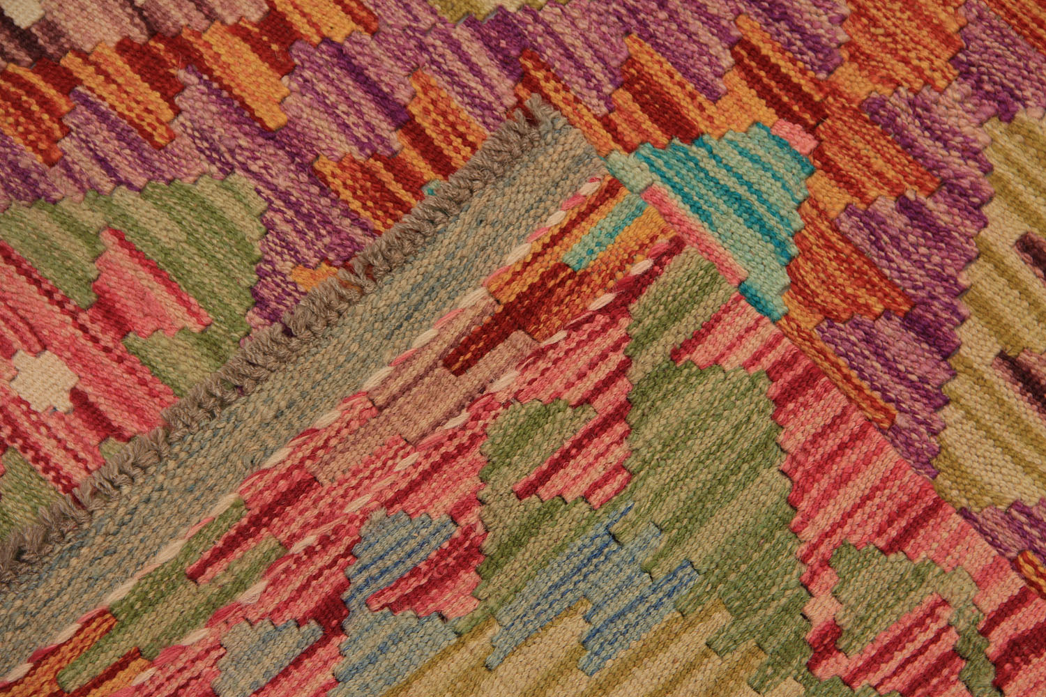 VEGGIE DYE KILIMS