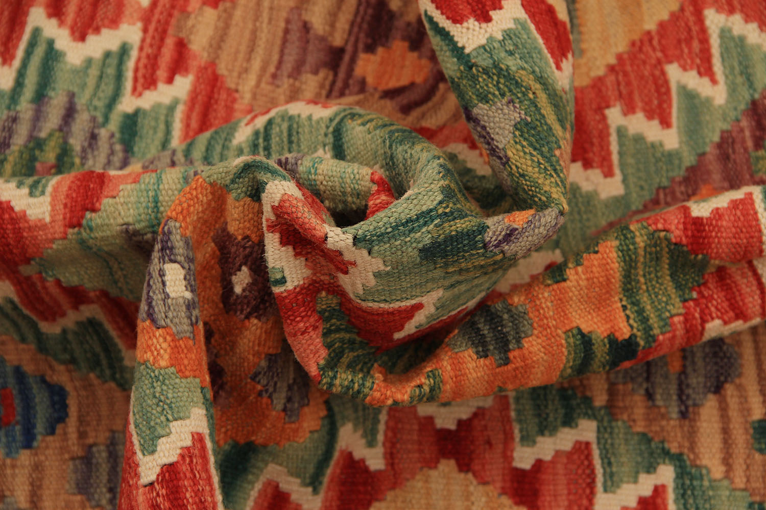 VEGGIE DYE KILIMS