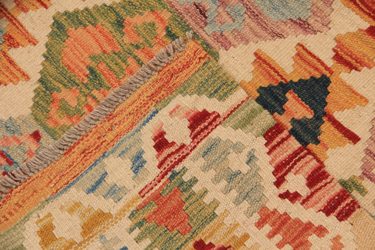 VEGGIE DYE KILIMS