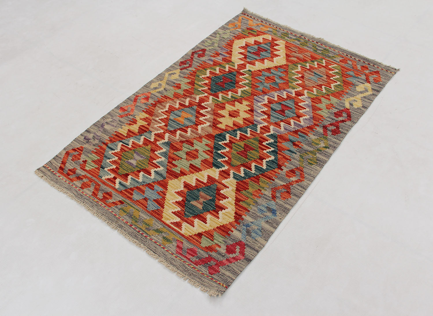 VEGGIE DYE KILIMS