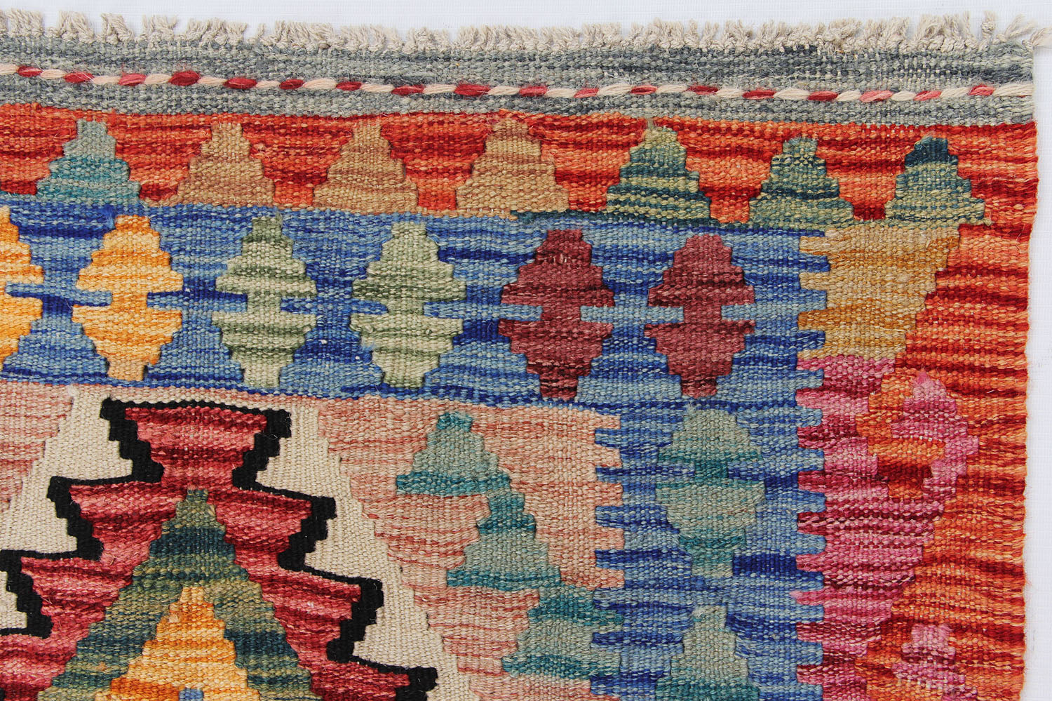 VEGGIE DYE KILIMS