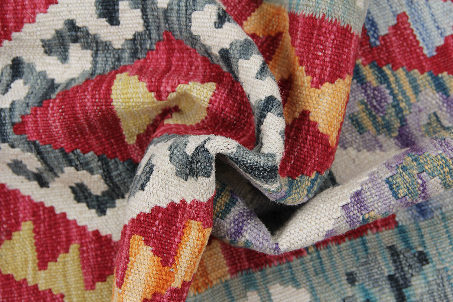 VEGGIE DYE KILIMS