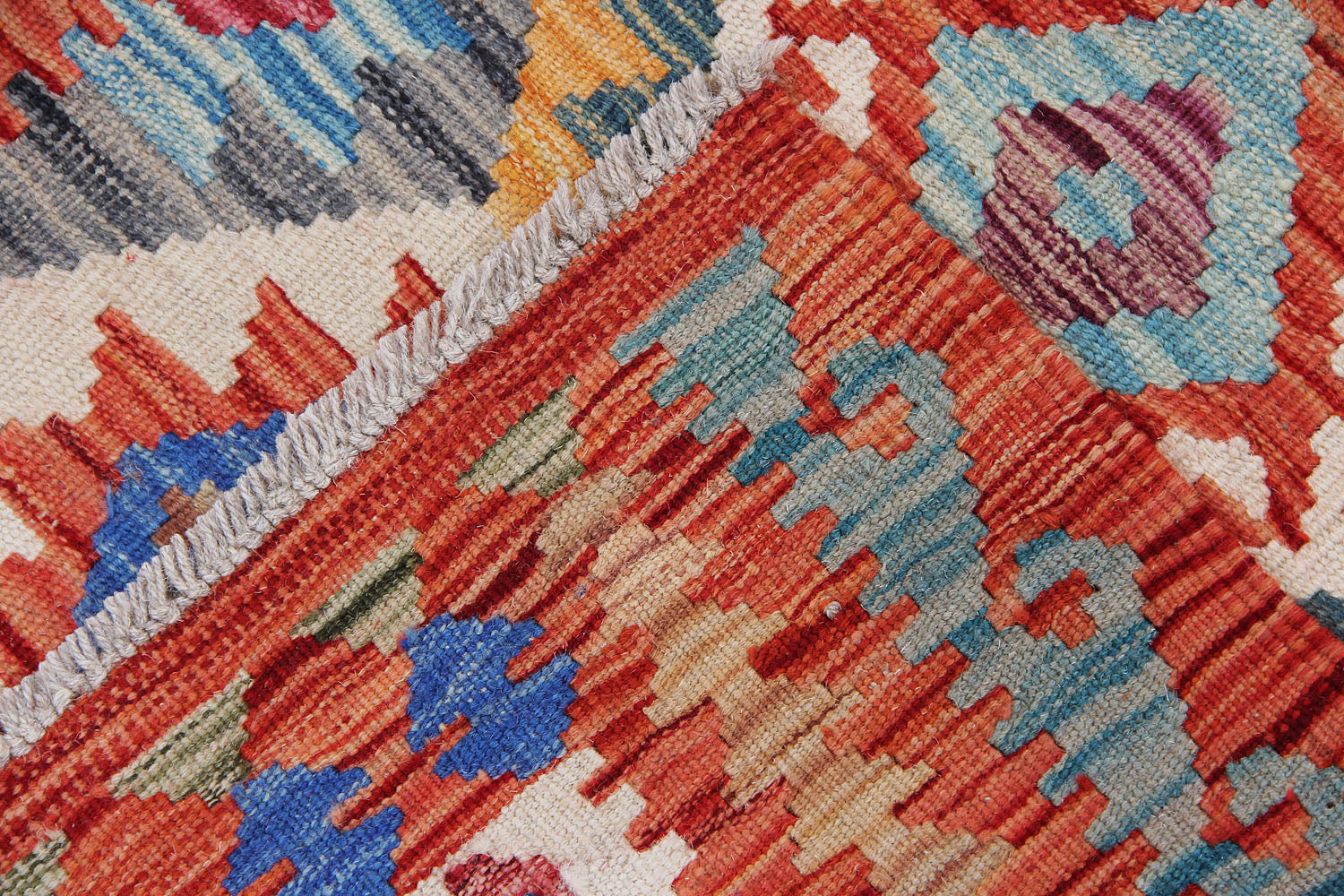 VEGGIE DYE KILIMS