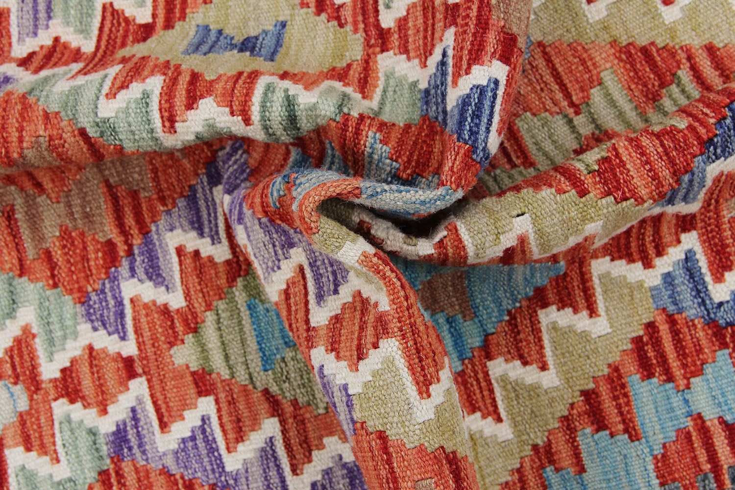 Handmade Veggie Dye Kilim Rug