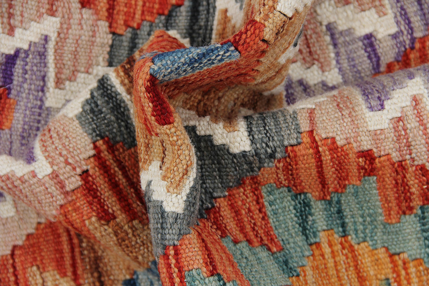 VEGGIE DYE KILIMS