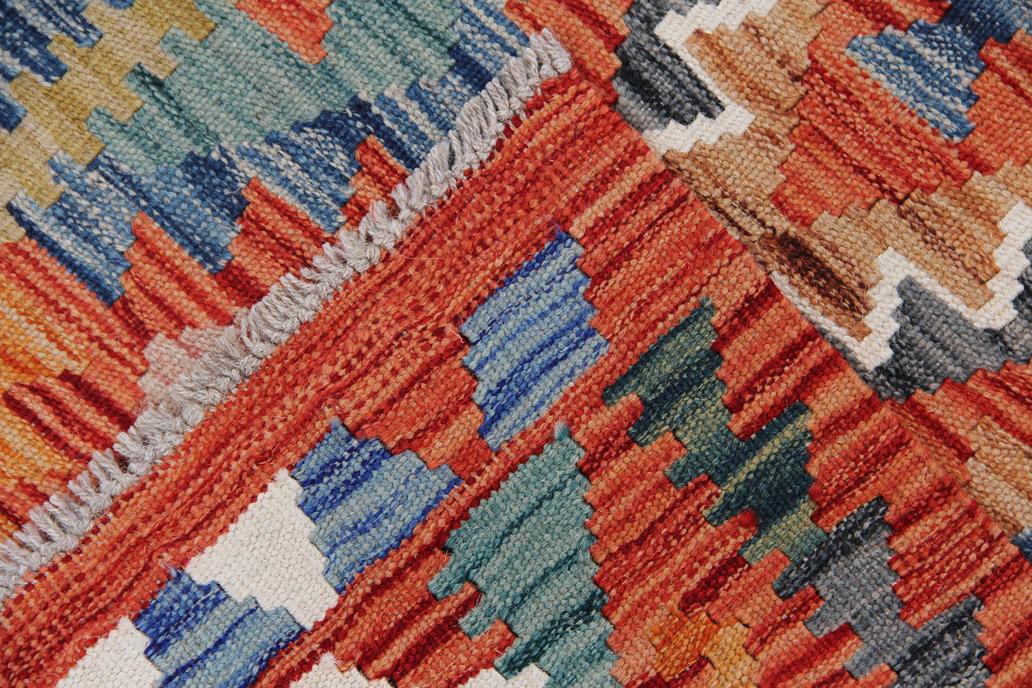 VEGGIE DYE KILIMS