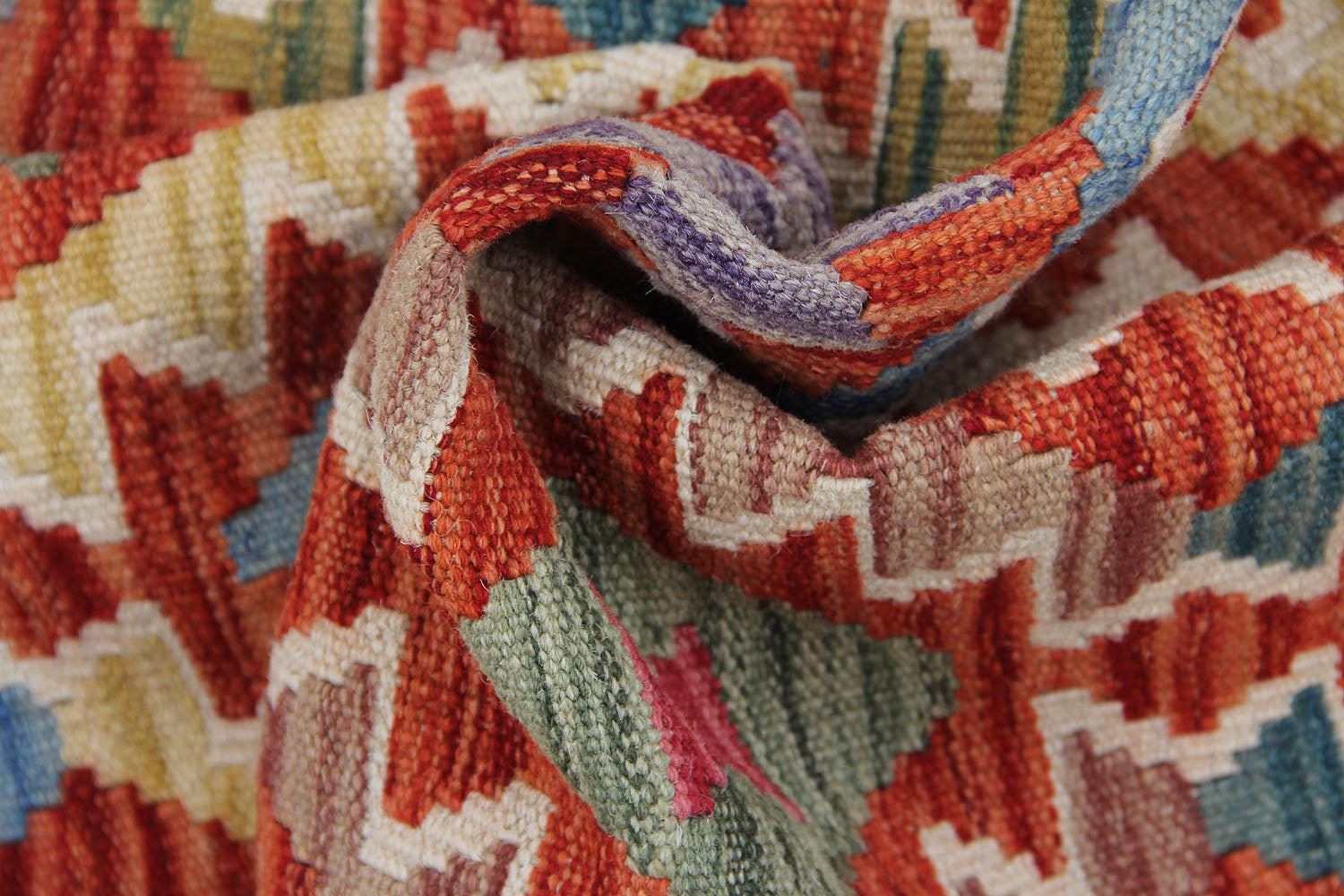 Handmade Veggie Dye Kilim Rug