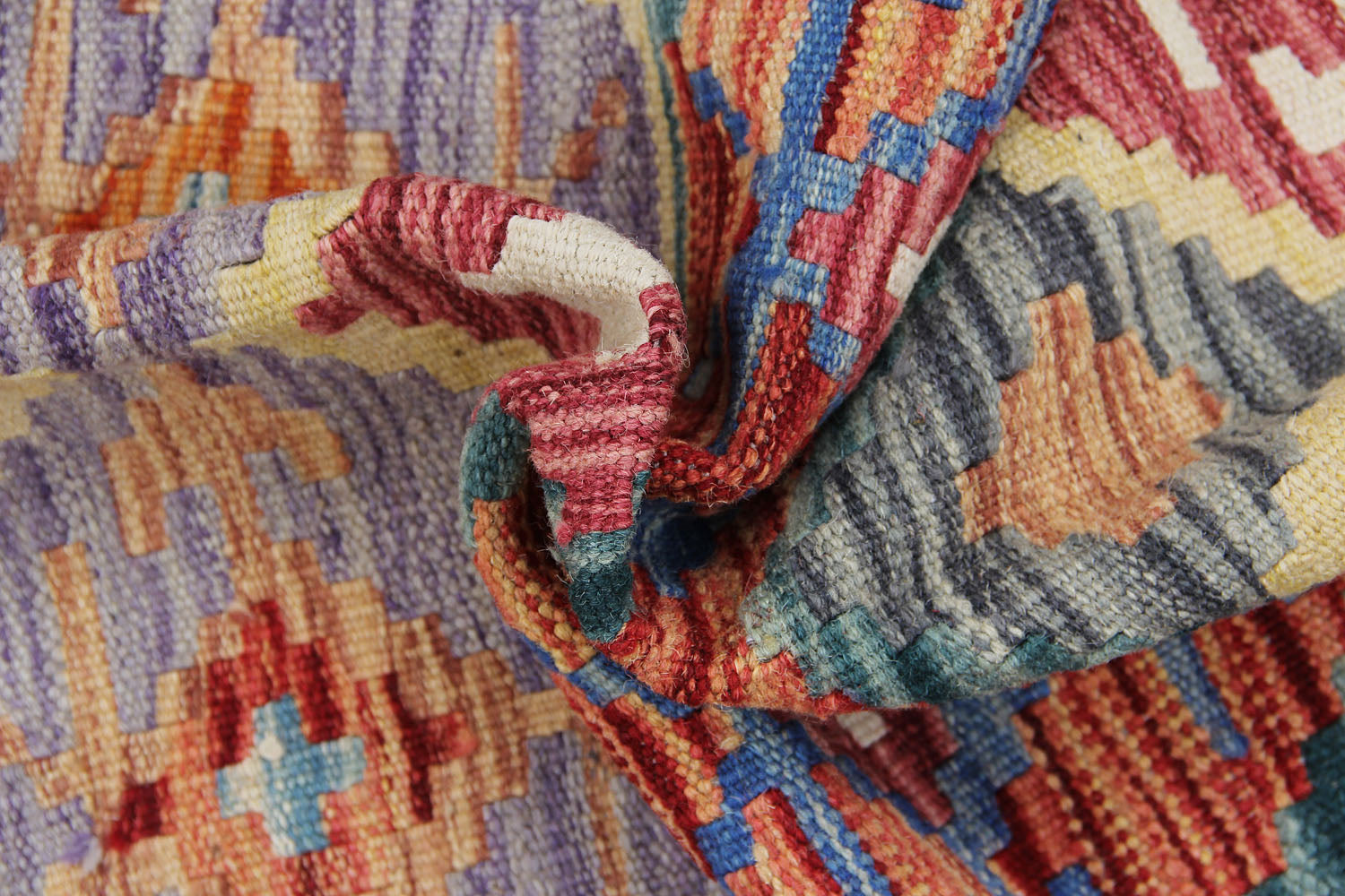 VEGGIE DYE KILIMS