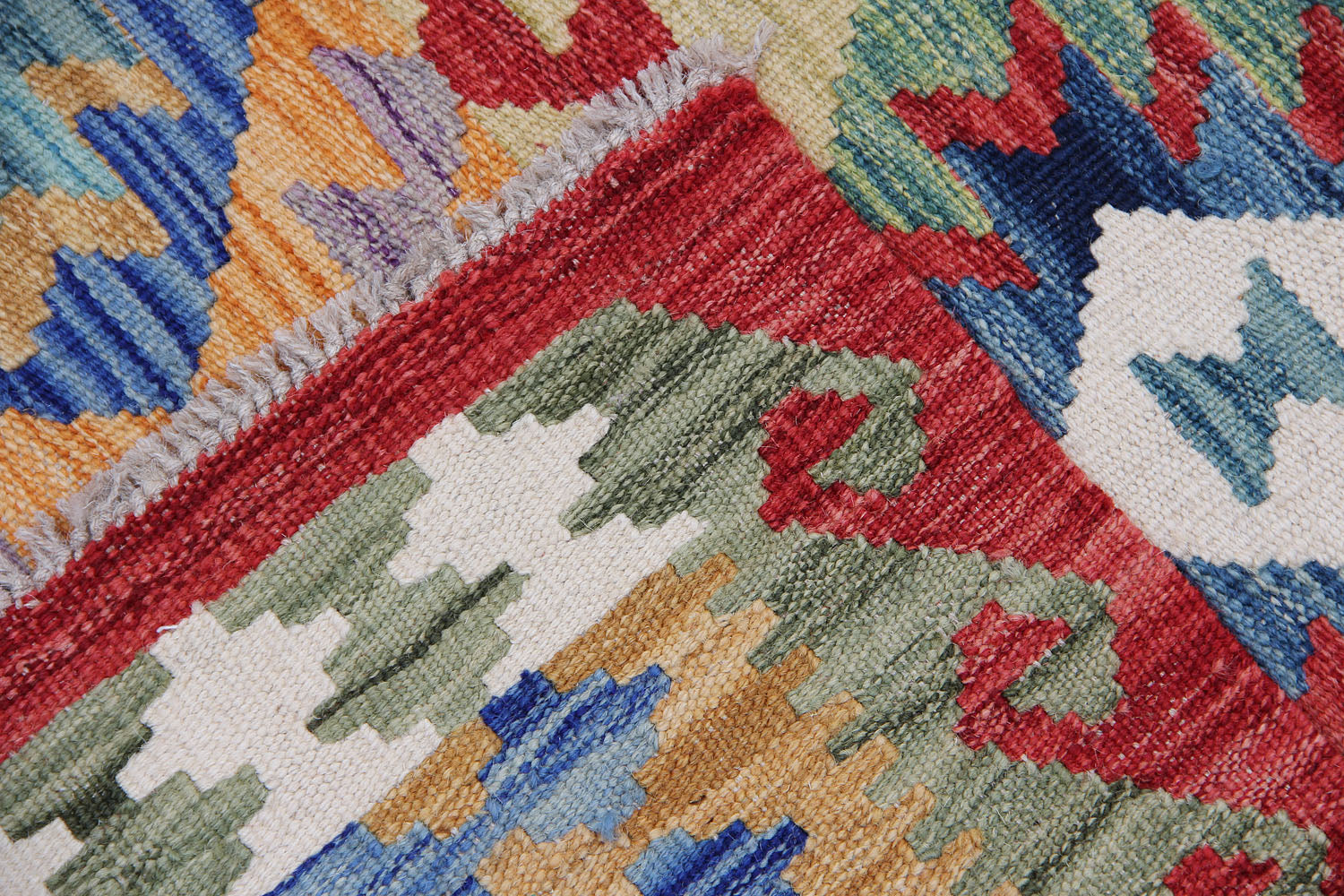 VEGGIE DYE KILIMS