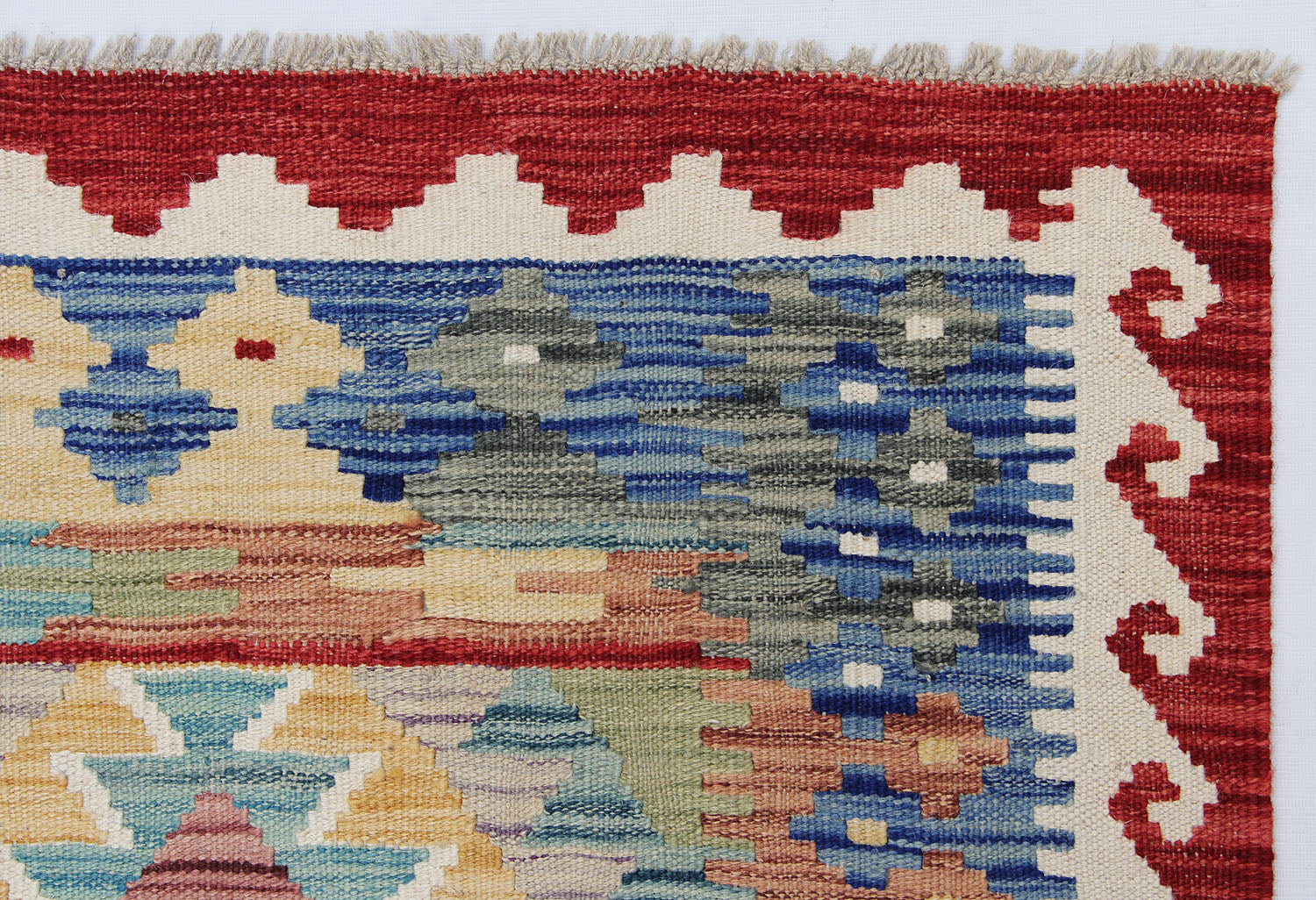 VEGGIE DYE KILIMS