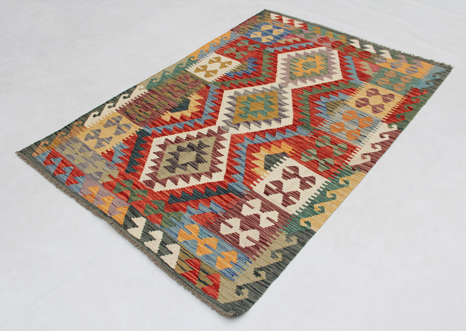 VEGGIE DYE KILIMS