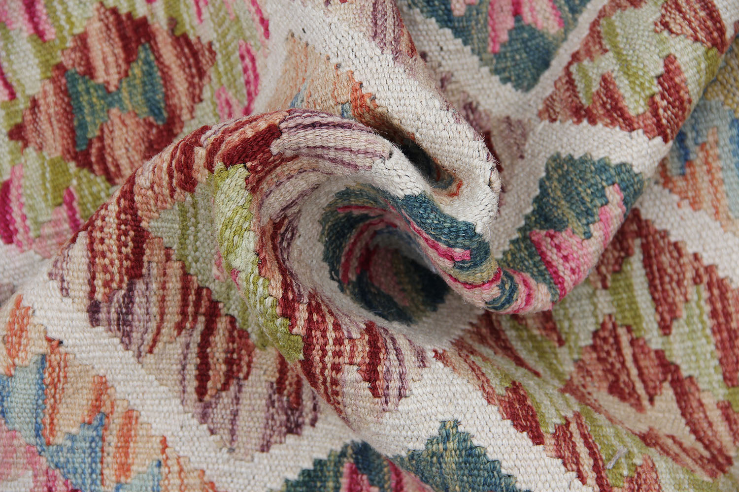 Handmade Veggie Dye Kilim Rug
