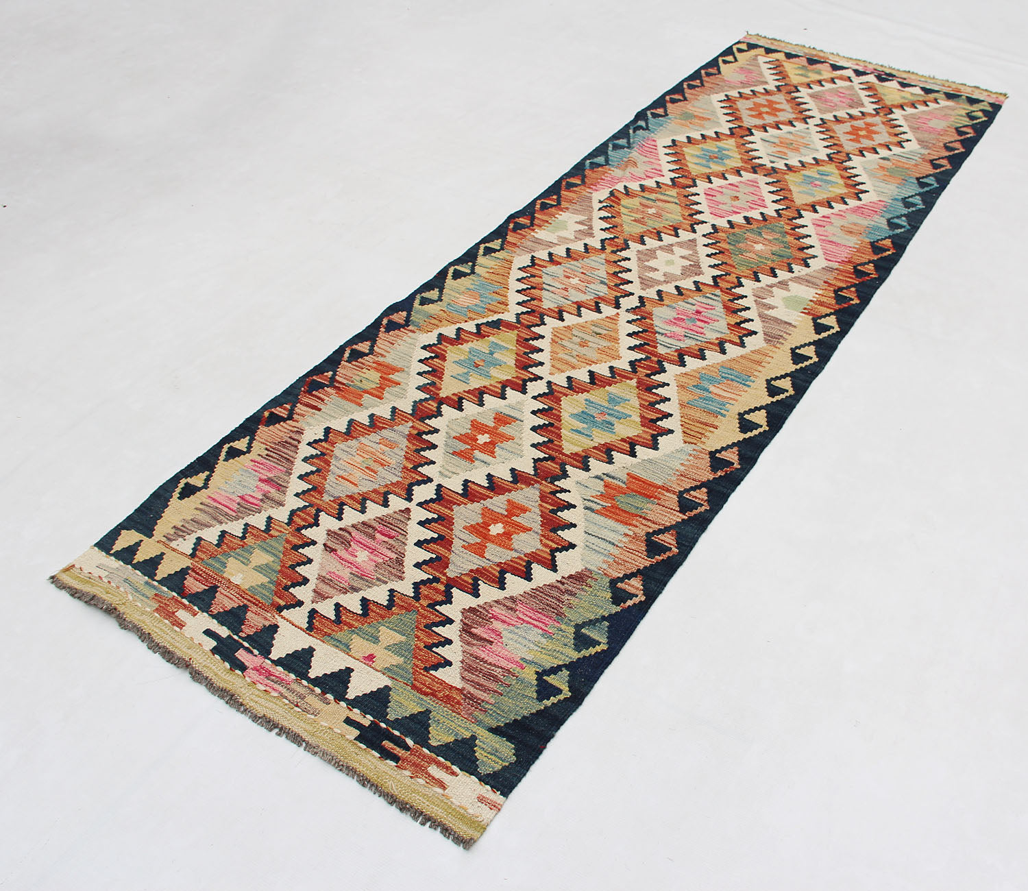 VEGGIE DYE KILIMS