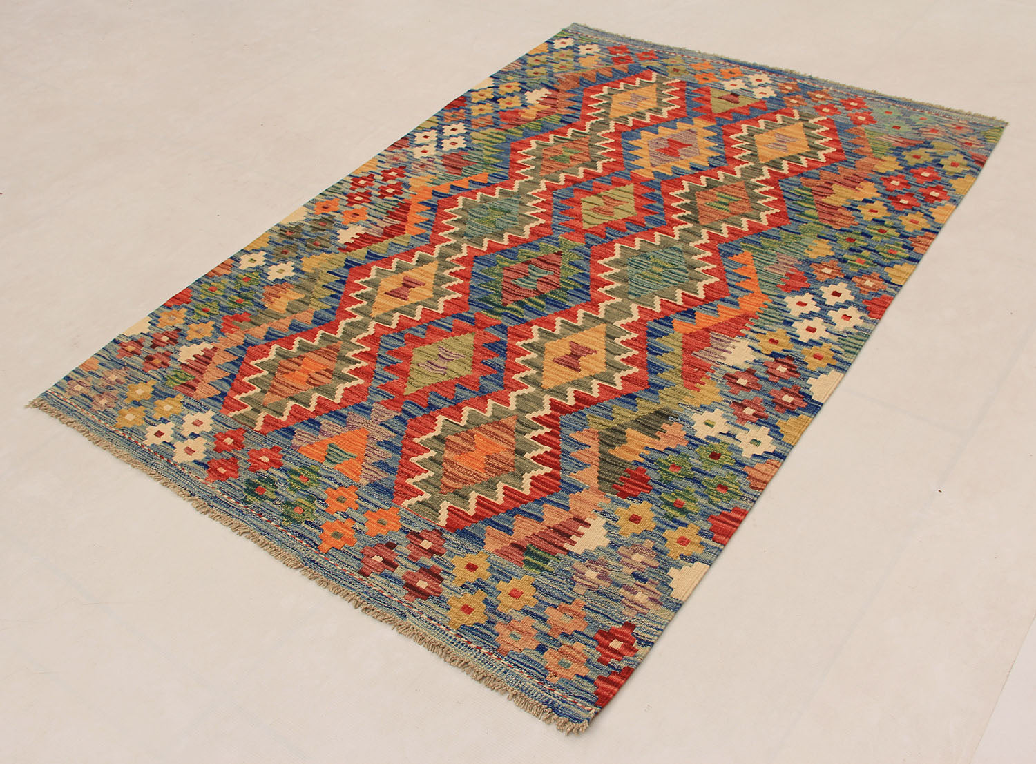 4' x 6' Multy Handmade Veggie Dye Kilim Rug Rectangular