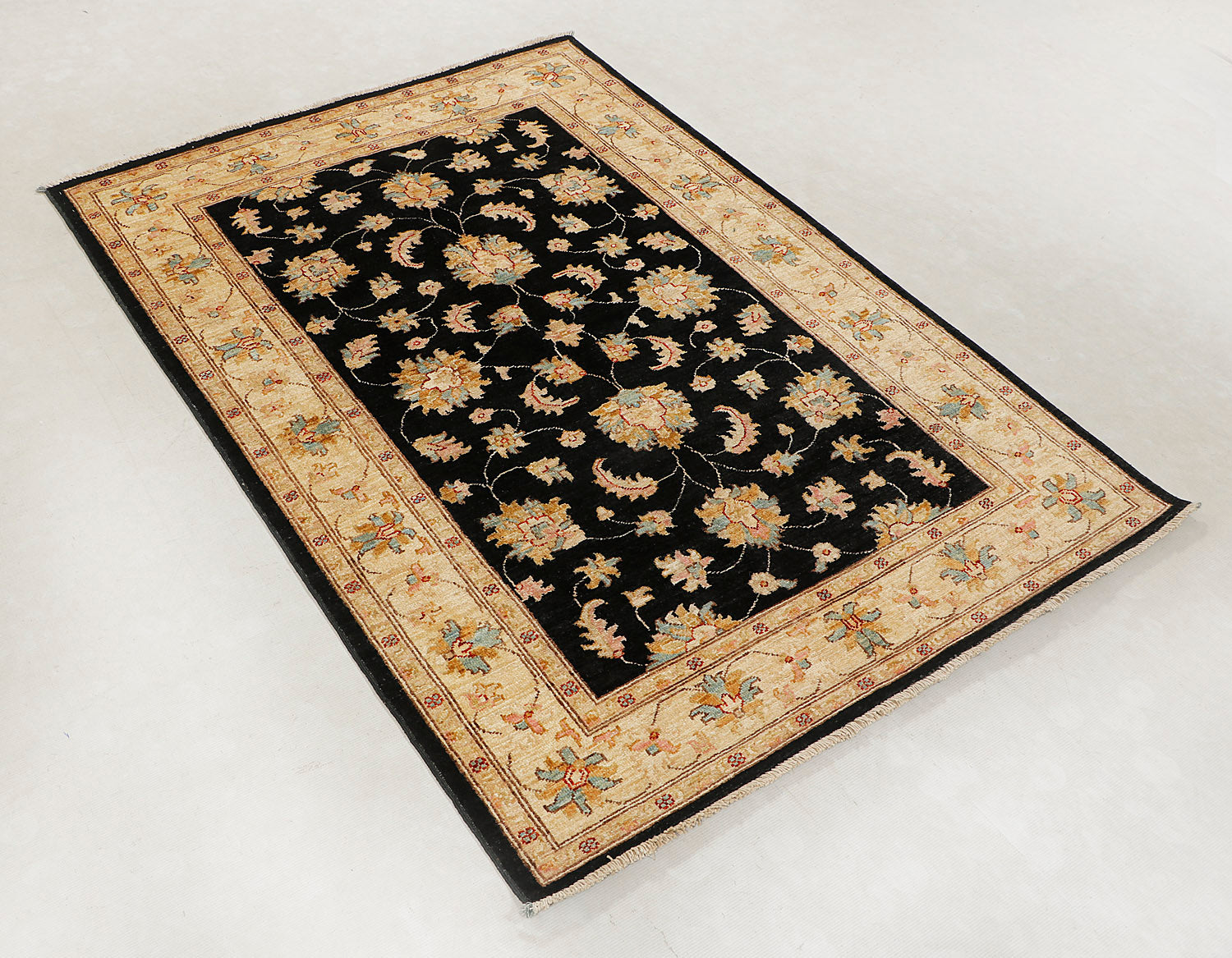 4' x 6' Black Handmade Persian Rug ZIEGLER Rectangular