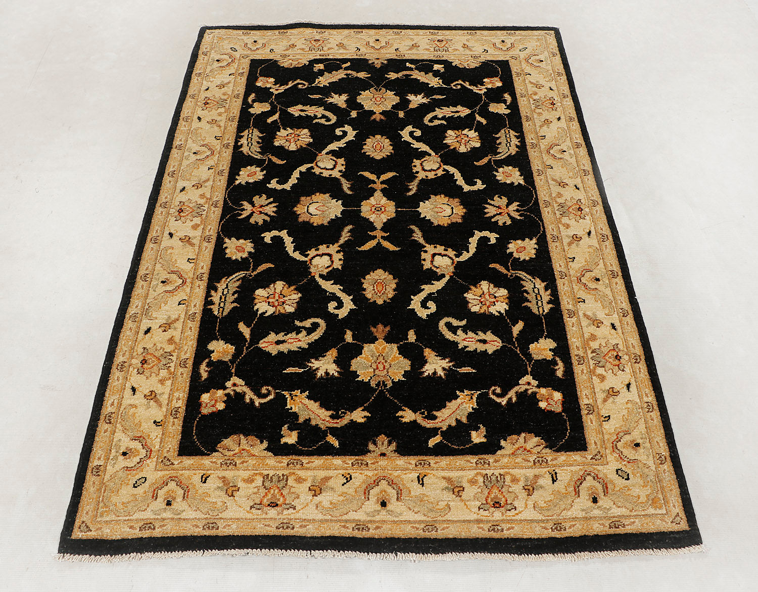 4' x 6' Black Handmade Persian Rug ZIEGLER Rectangular