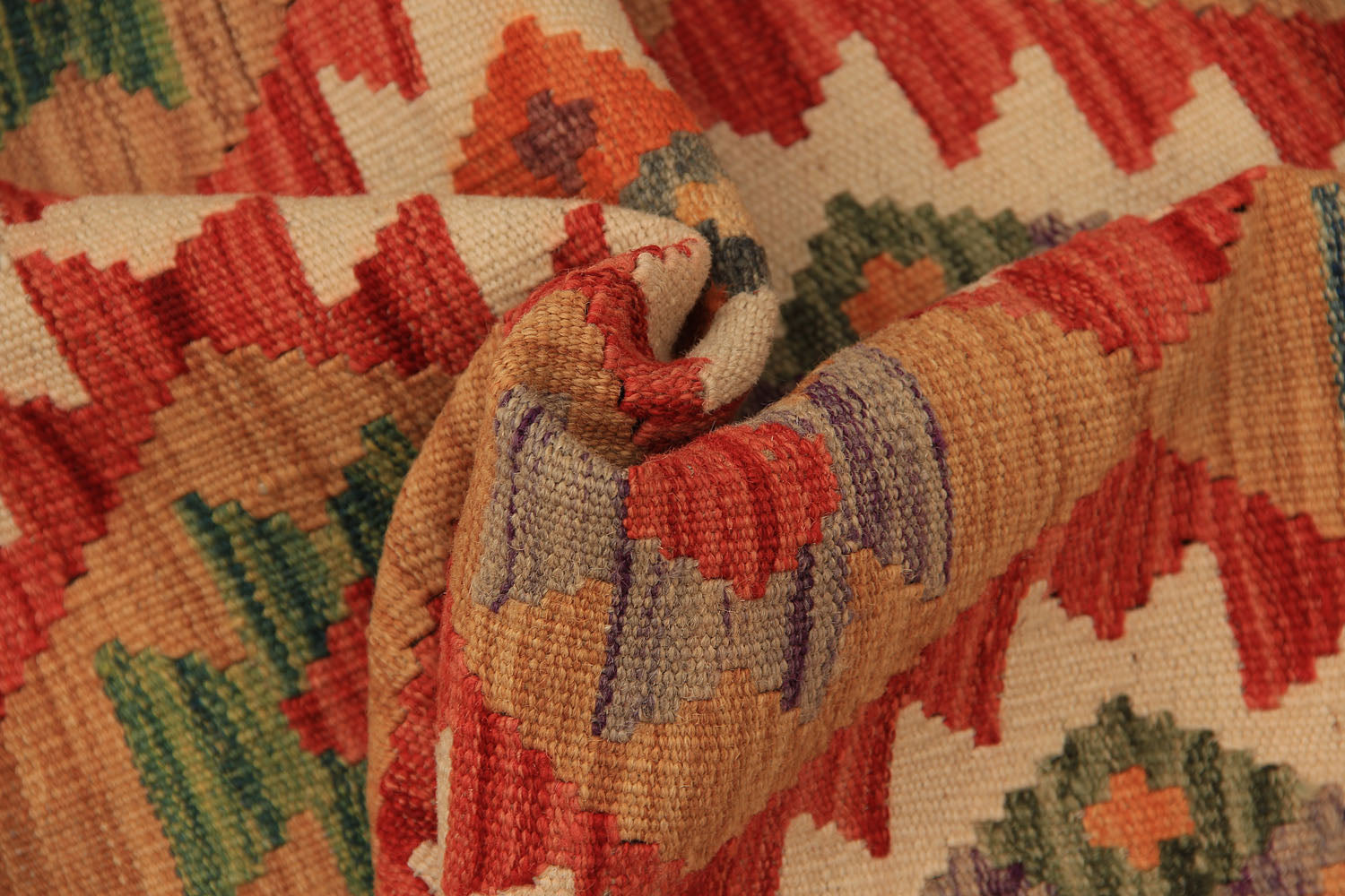 VEGGIE DYE KILIMS