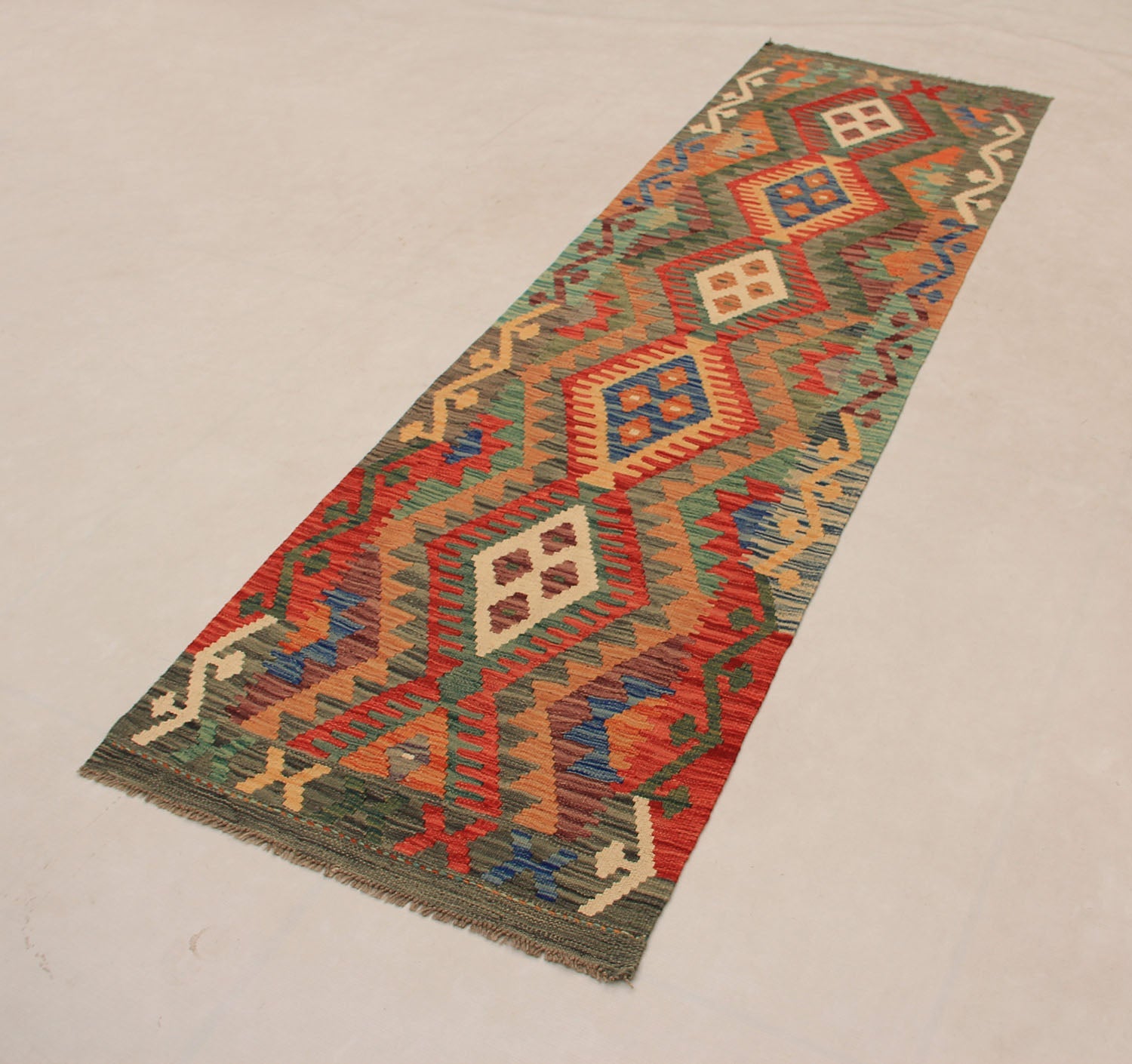 VEGGIE DYE KILIMS