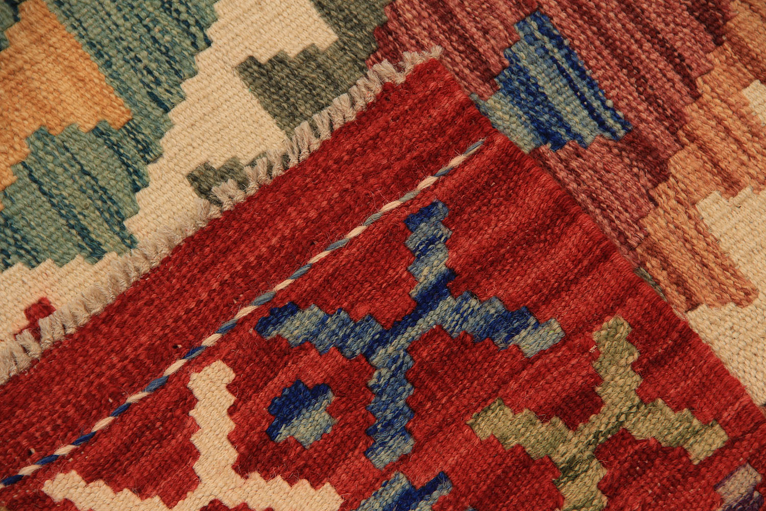VEGGIE DYE KILIMS